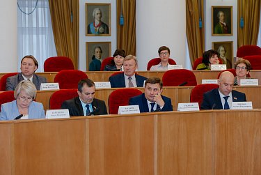 О межбюджетных отношениях и использовании природных карьеров